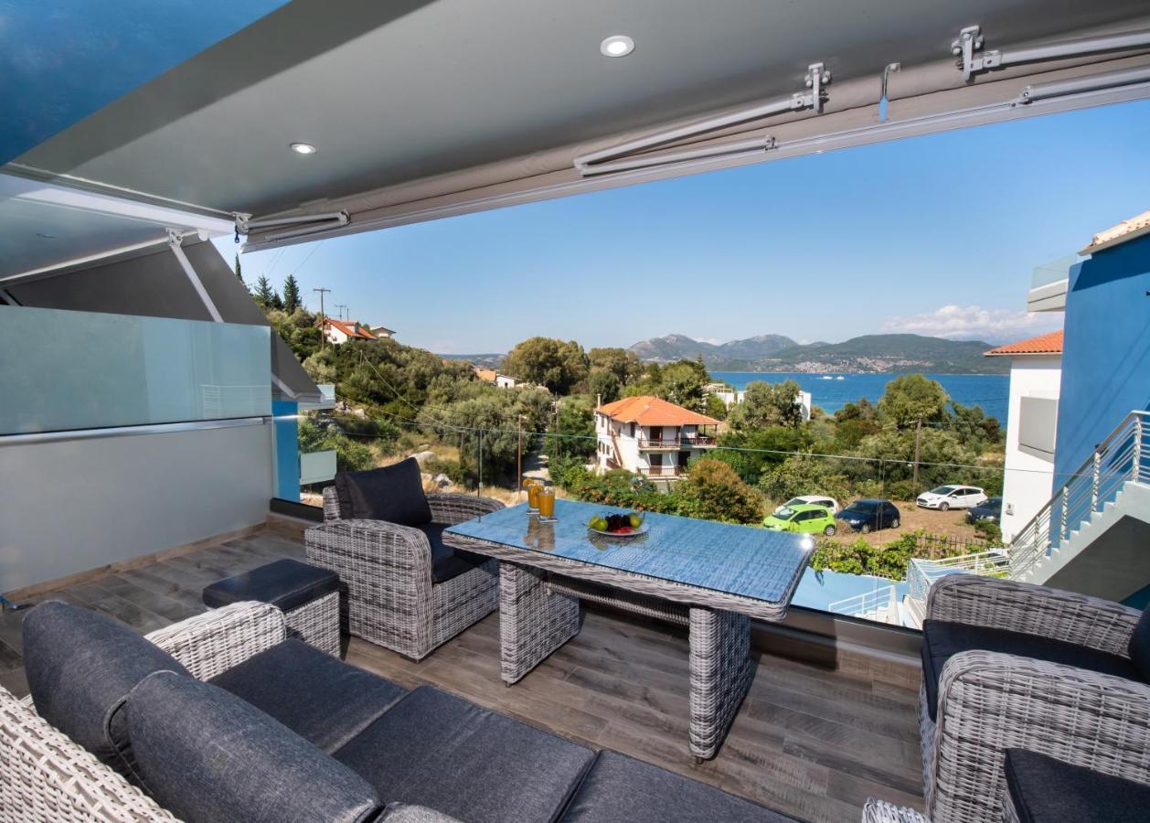 ניקיאנה Blue House Luxury Apartment מראה חיצוני תמונה