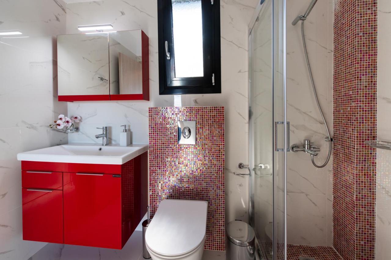 ניקיאנה Blue House Luxury Apartment מראה חיצוני תמונה